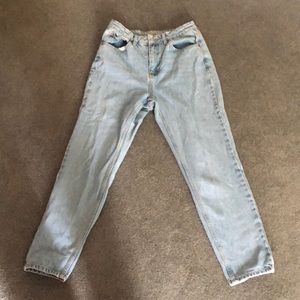 Light wash Topshop Mom Jeans
